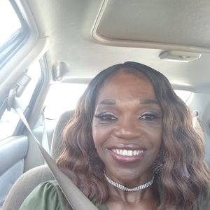 Meet your Posher, Phyllis